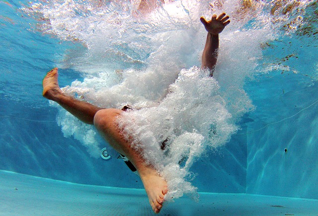 Liable party in a swimming pool accident