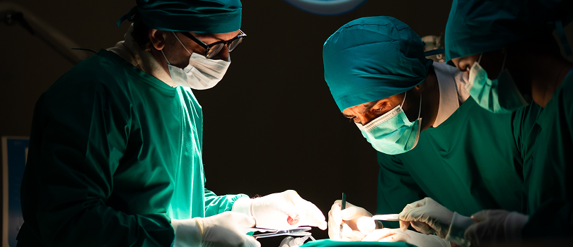 cardiothoracic surgical injuries